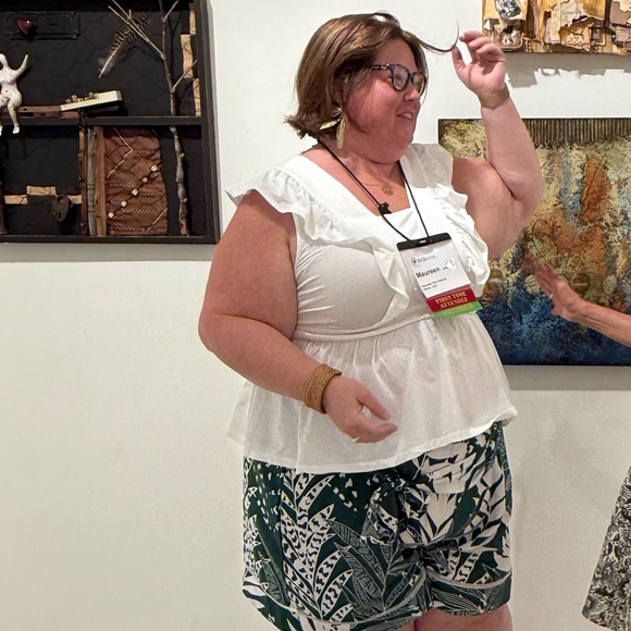 Meet your Posher, Maureen - Picture 4 of 6